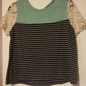 Pretty T shirt